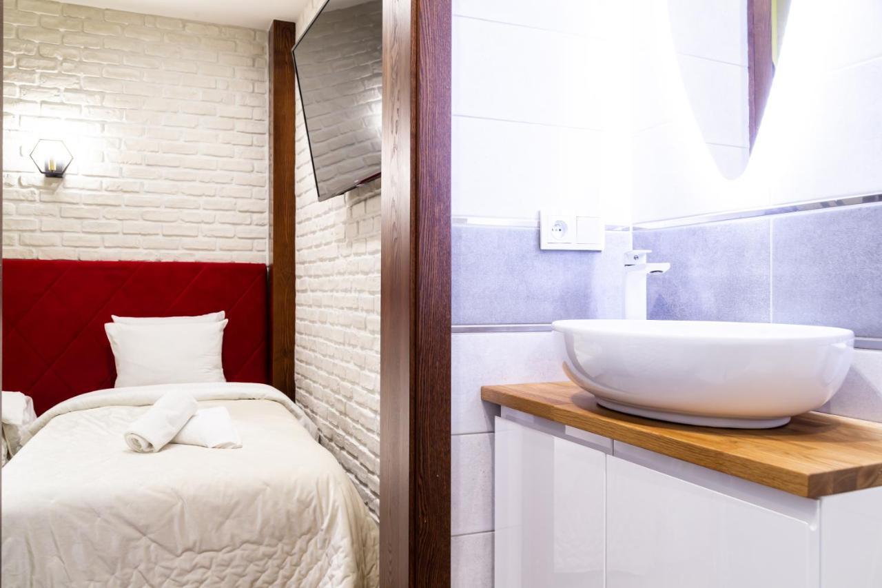 Househost Apartment:Bracka 3/15A 克拉科夫 外观 照片